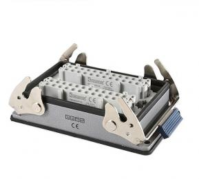 Розетка 48 полюсов, монтаж на панель с фиксатором EBM48PM48 - EMAS