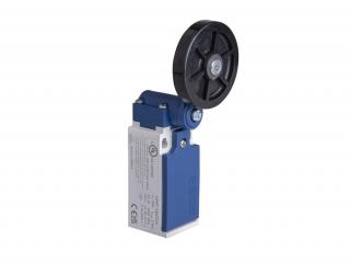 Выключатель концевой синхронного переключения угловой 2-х направленный с пластмассовой консолью и резиновым роликом Ф50мм (1НО+2НЗ), L5K25MEL121 - EMAS