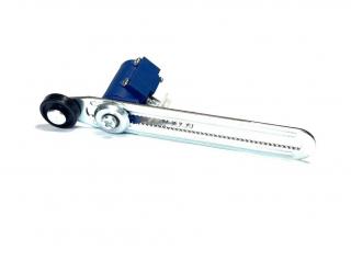 Консоль с длинным регулируемым рычагом, с пластмассовым роликом Ф18мм, LD33MEP123 - EMAS