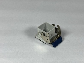 Корпус 4 полюса, монтаж на панель с фиксатором EBP04GM46 (EBP05GM46) - EMAS 